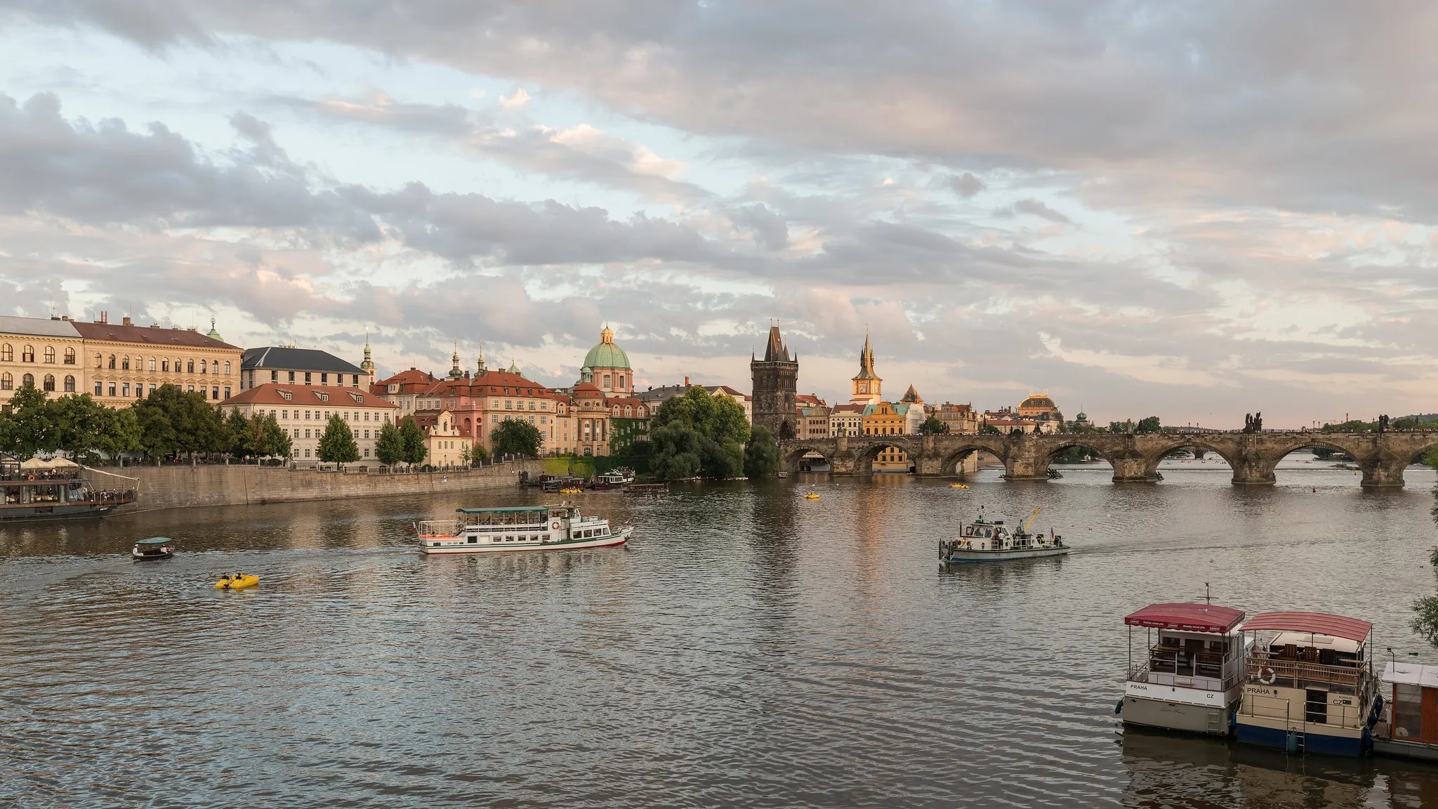 Charles Bridge, Prague, Czechia