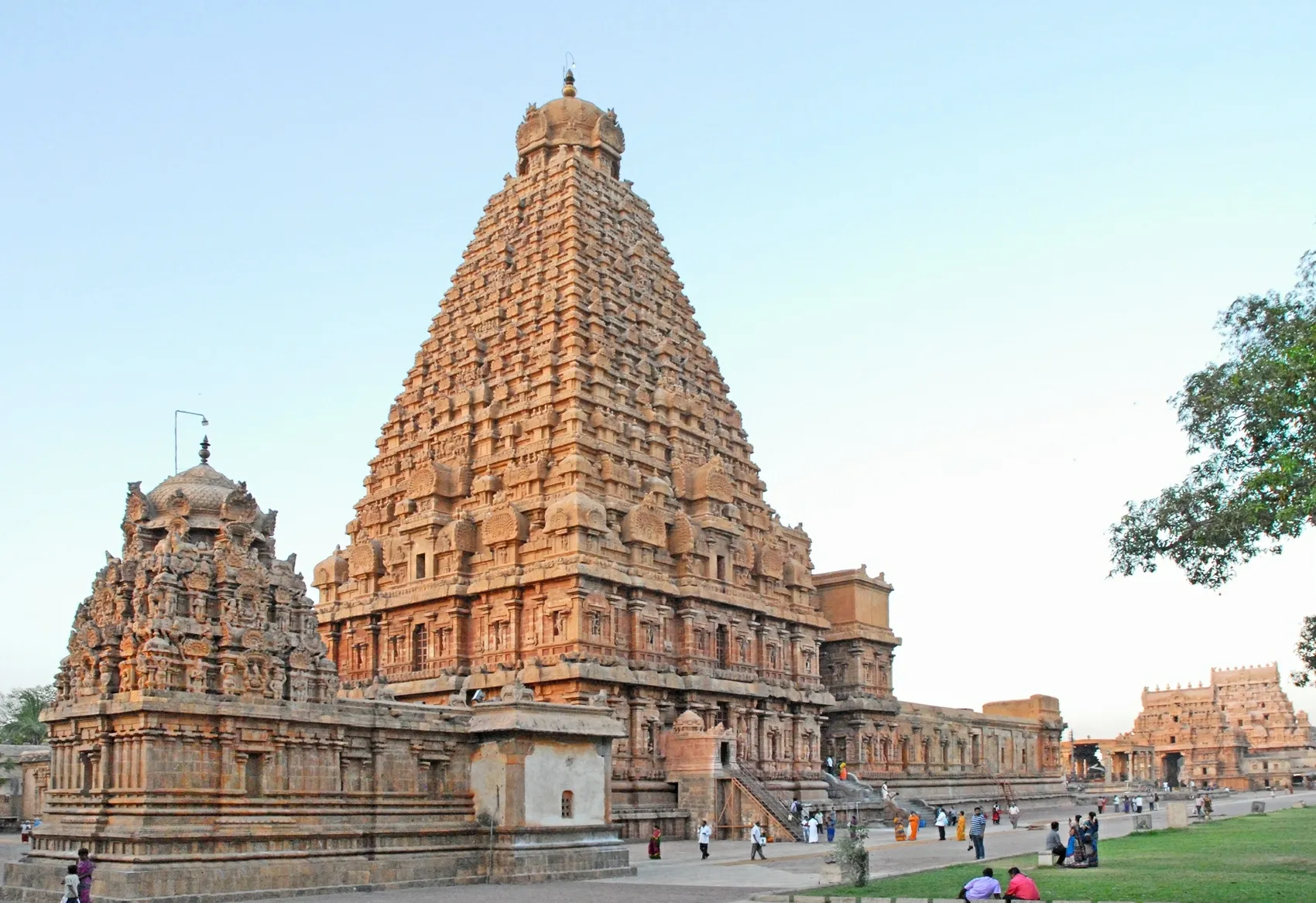 Prahadisvarar Temple, India