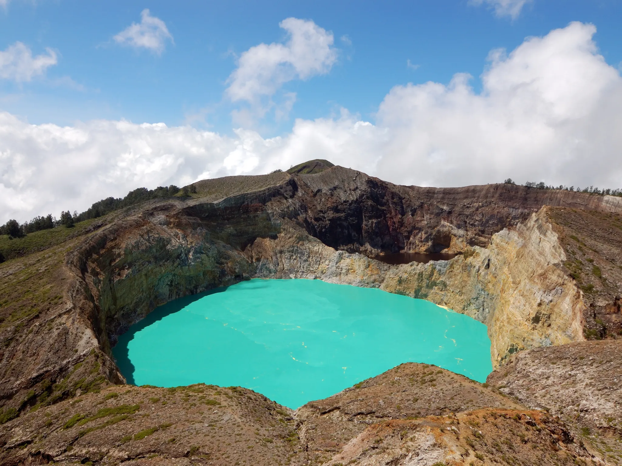 Keli Mutubuurai, Indonesia