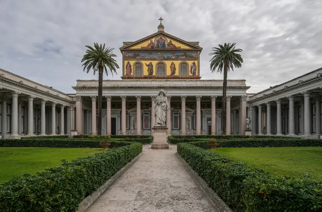Sankt Paul vor den Mauern, Italien