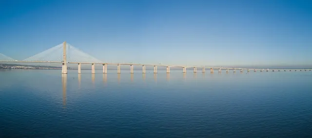 puente Vasco da Gama, Portugal